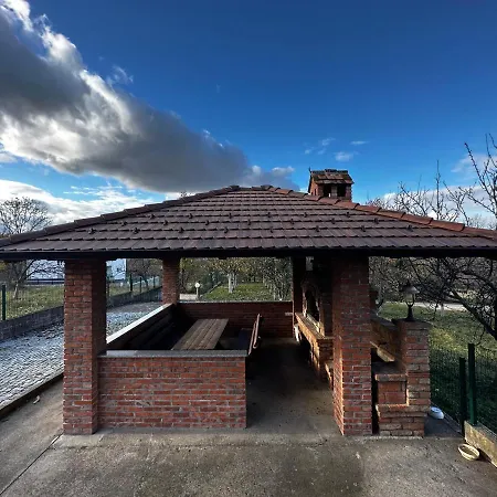 Vikendica Toja - Feriehus *